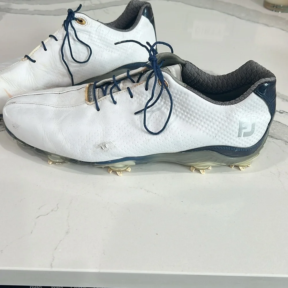 Men’s Golf Shoes Size 12‎